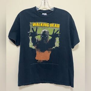 2012 Walking Dead T shirt Medium